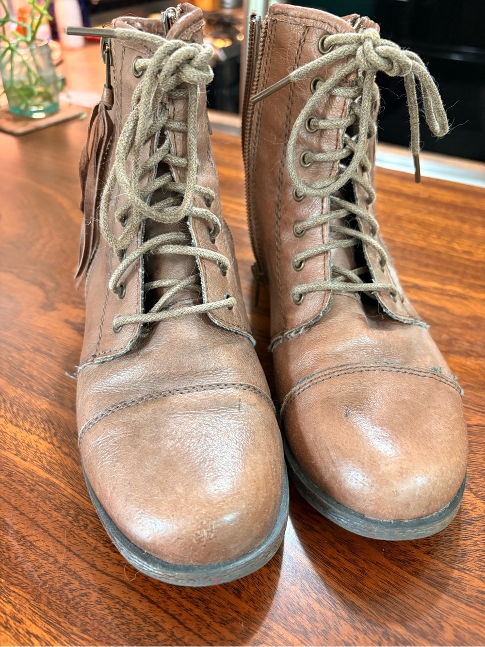 Steve Madden lace up zippered ankle boots women’s size 6.5